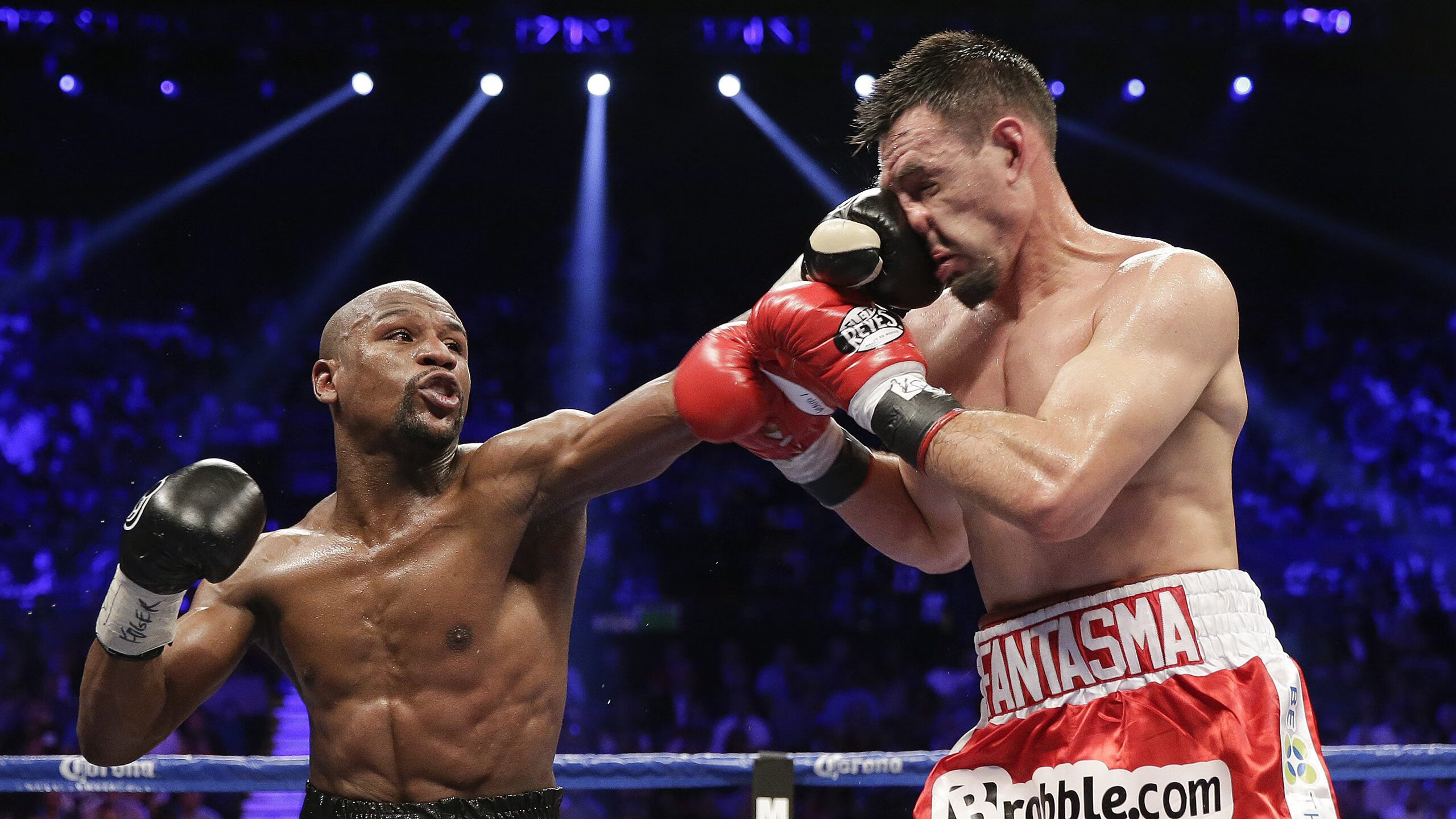 乐鱼体育网站入口-“高新体育中心武术赛:传统与现代结合,展现中国武术魅力”