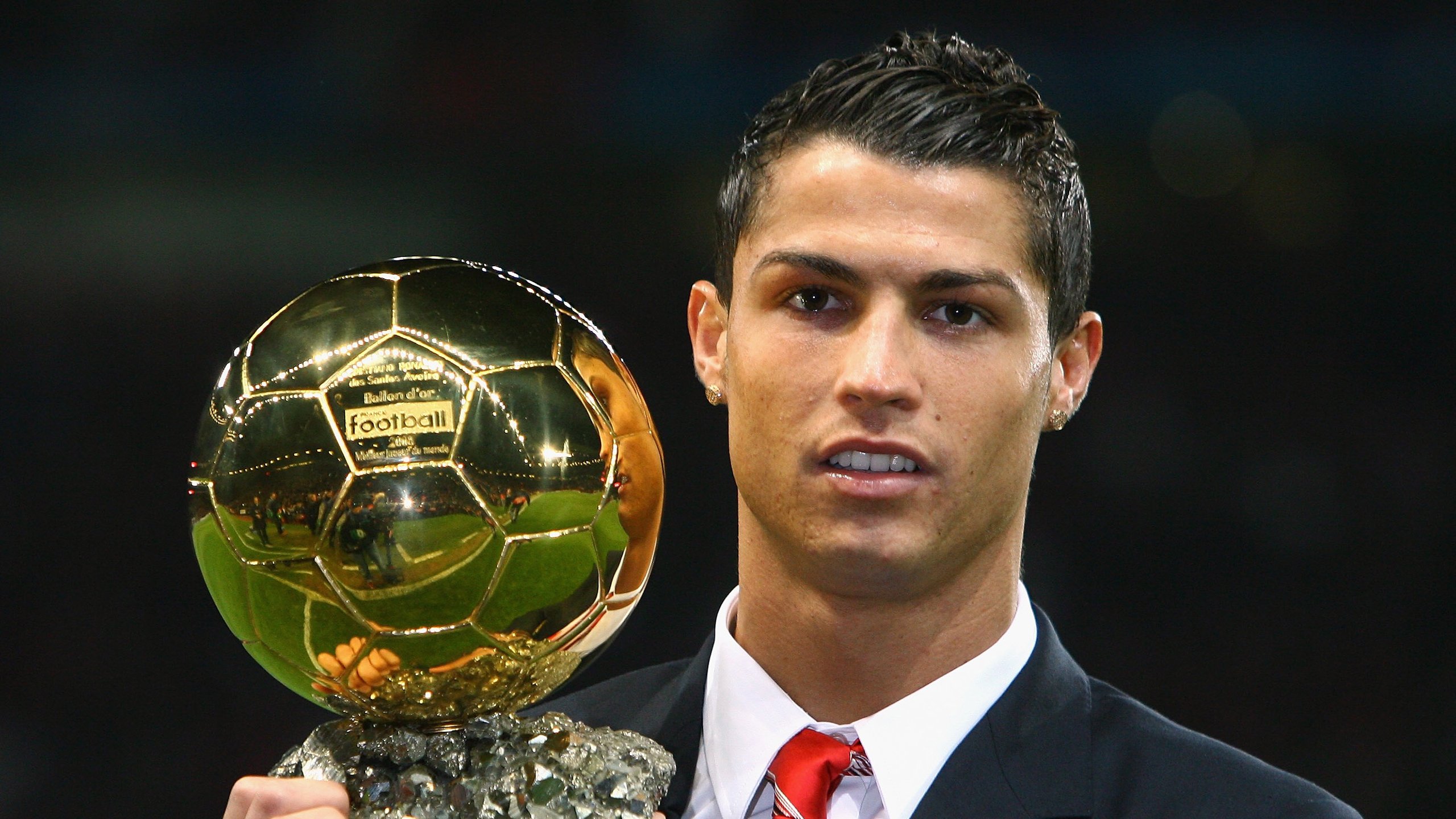 乔纳·隆戈：1995年世界杯上的英雄，打破全黑队进攻纪录