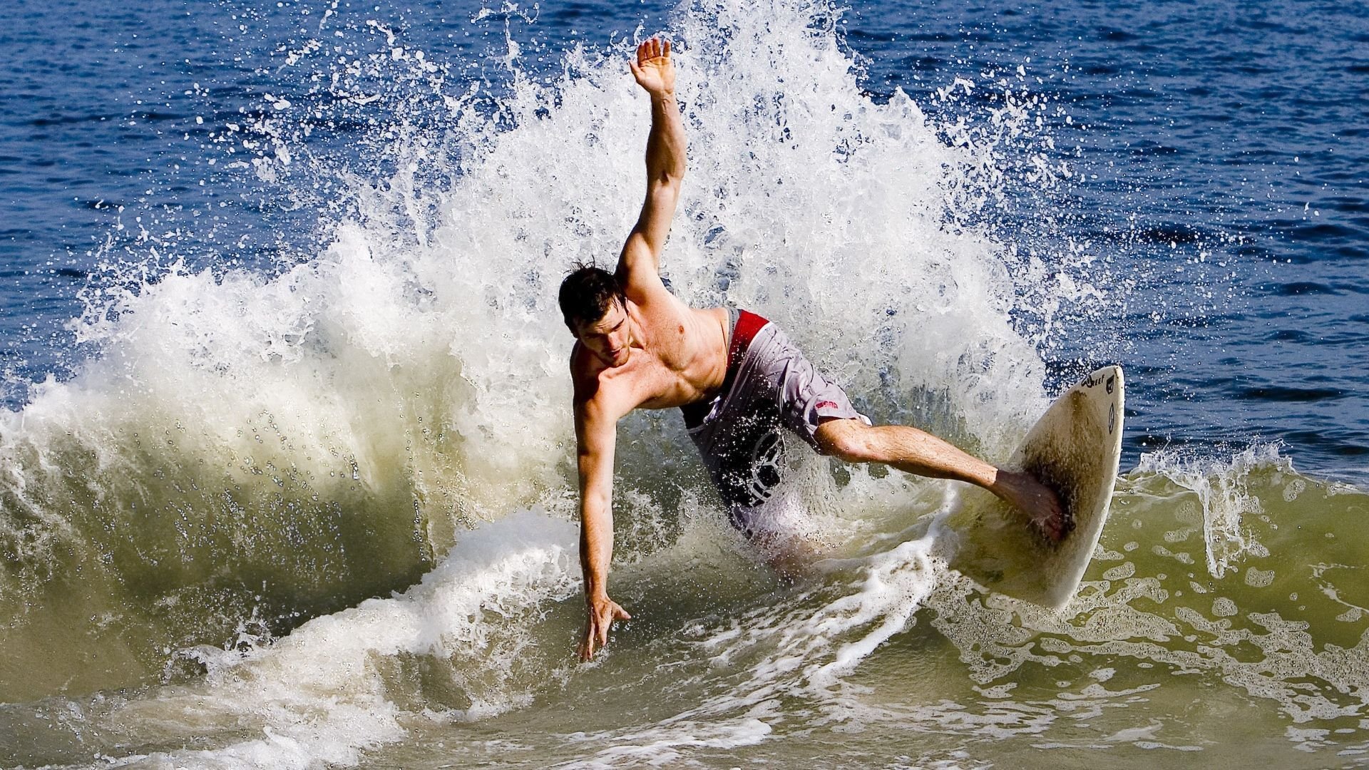 基：全黑队的“稳定器”，无论局势如何变化，他都能保持冷静